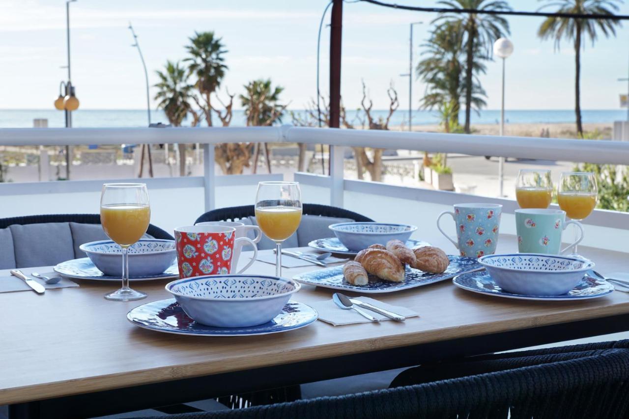 Beach Club House Apartment Castelldefels Exterior photo